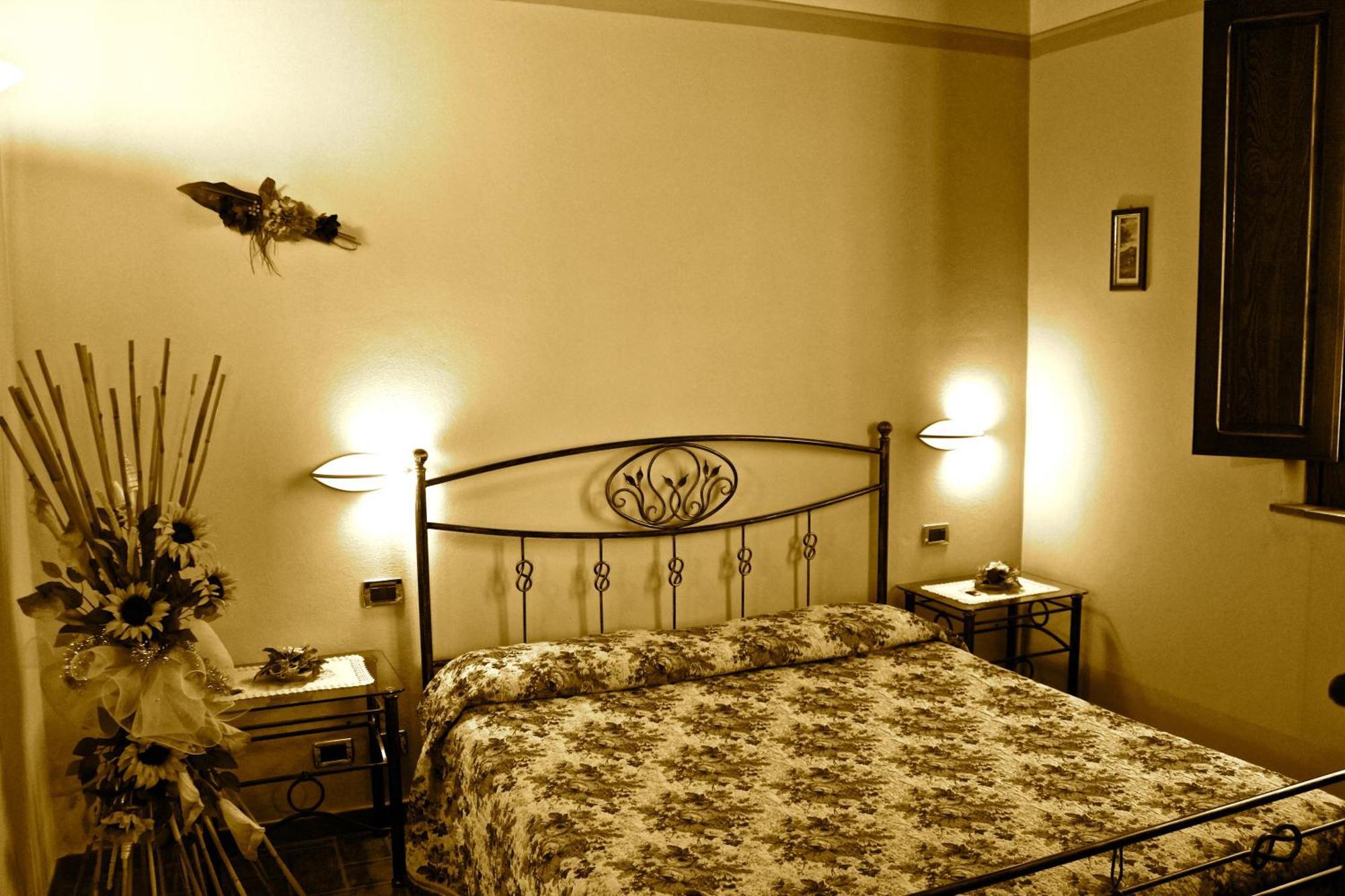 Agriturismo Sanguineto Acquaviva  Екстериор снимка