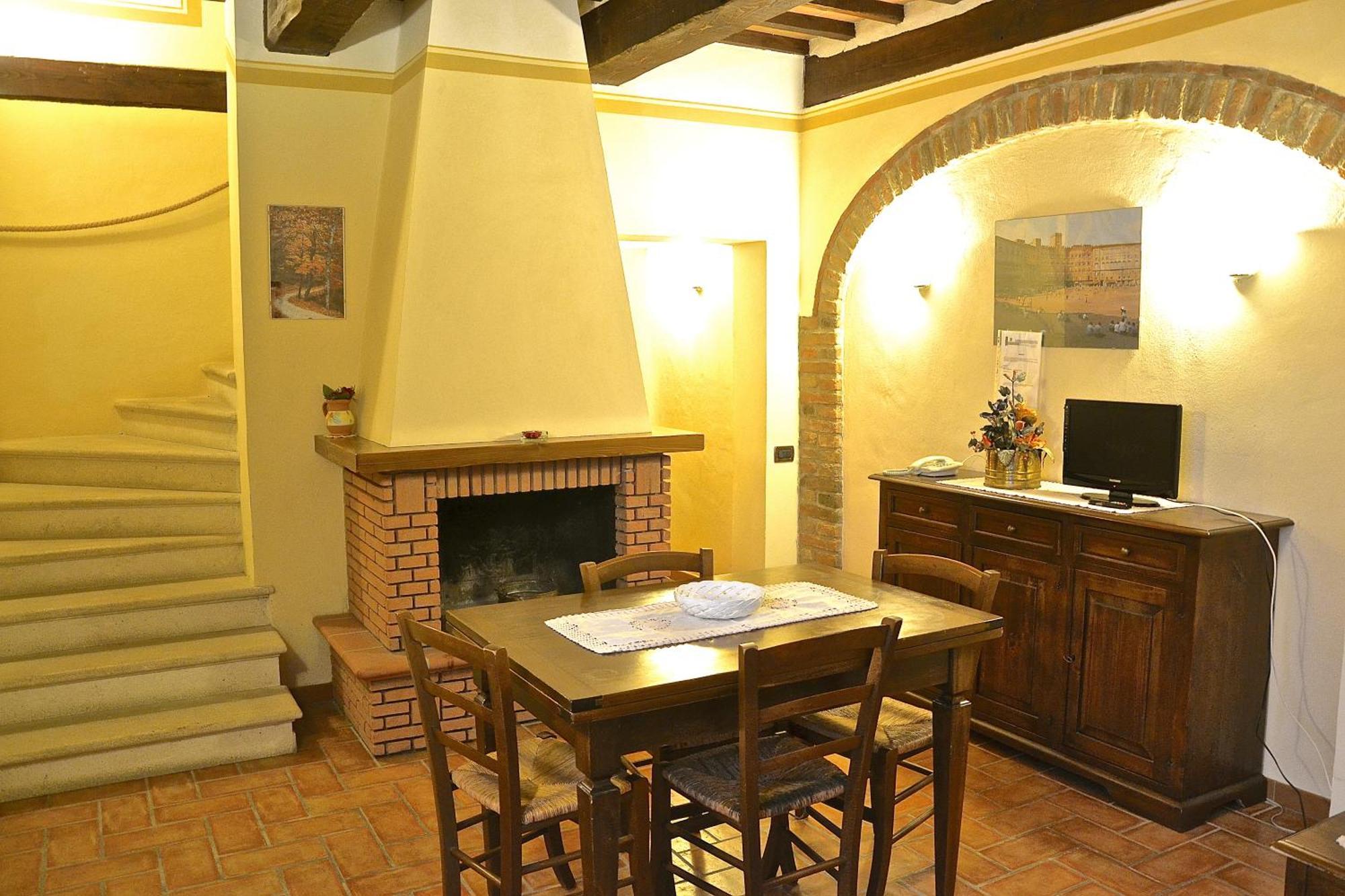 Agriturismo Sanguineto Acquaviva  Екстериор снимка