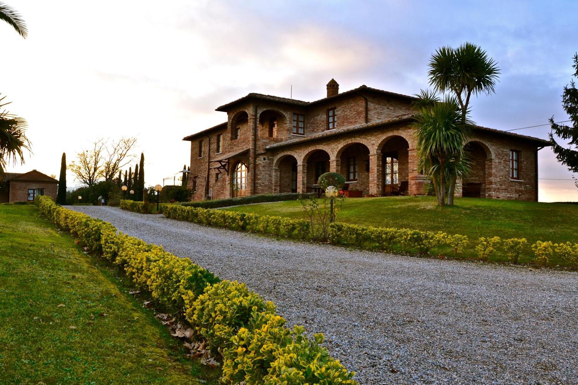 Agriturismo Sanguineto Acquaviva  Екстериор снимка