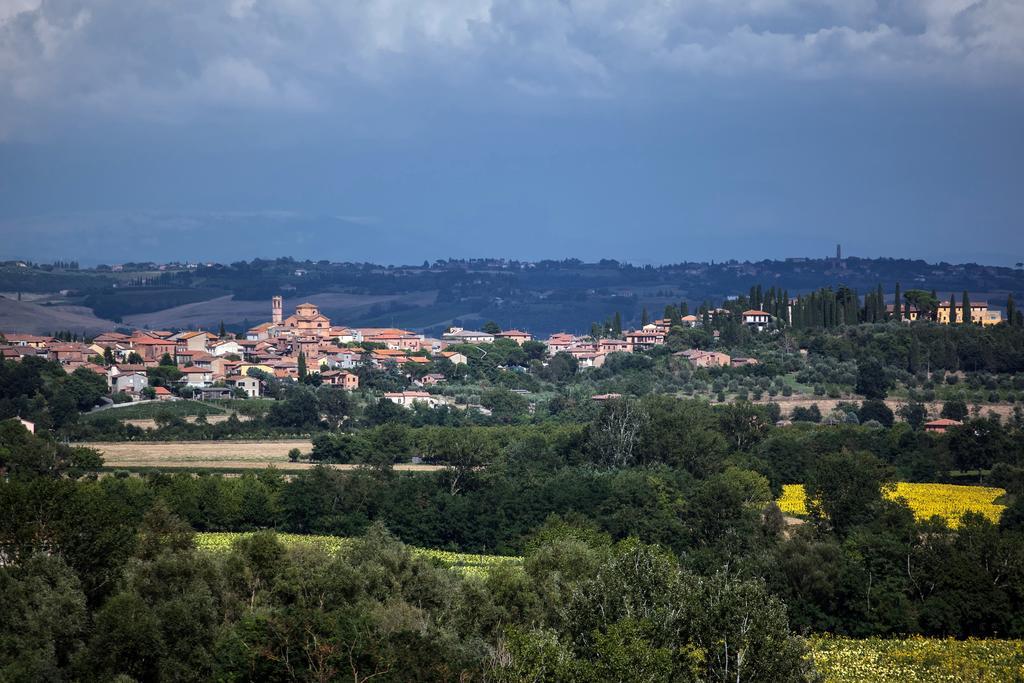 Agriturismo Sanguineto Acquaviva  Екстериор снимка