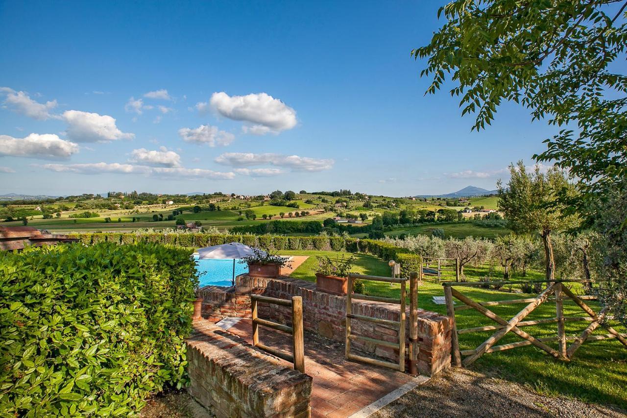 Agriturismo Sanguineto Acquaviva  Екстериор снимка